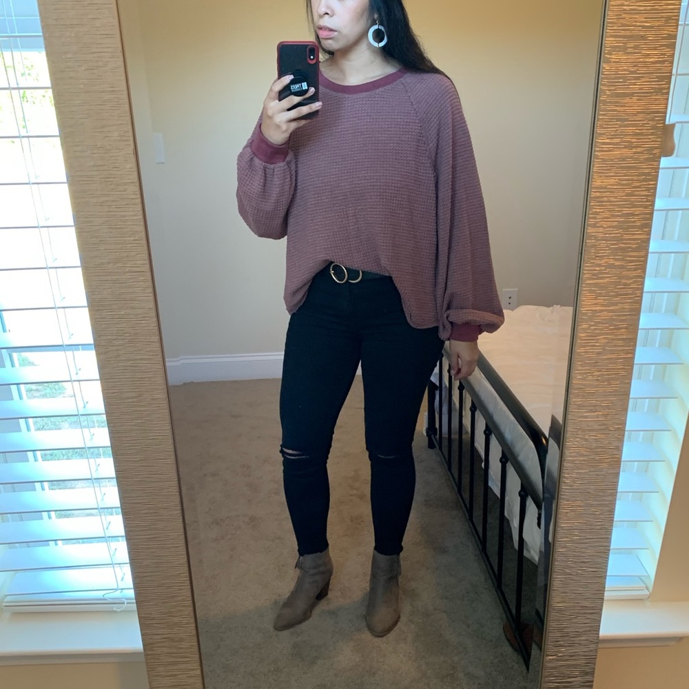 BRAND NEW SWEATER